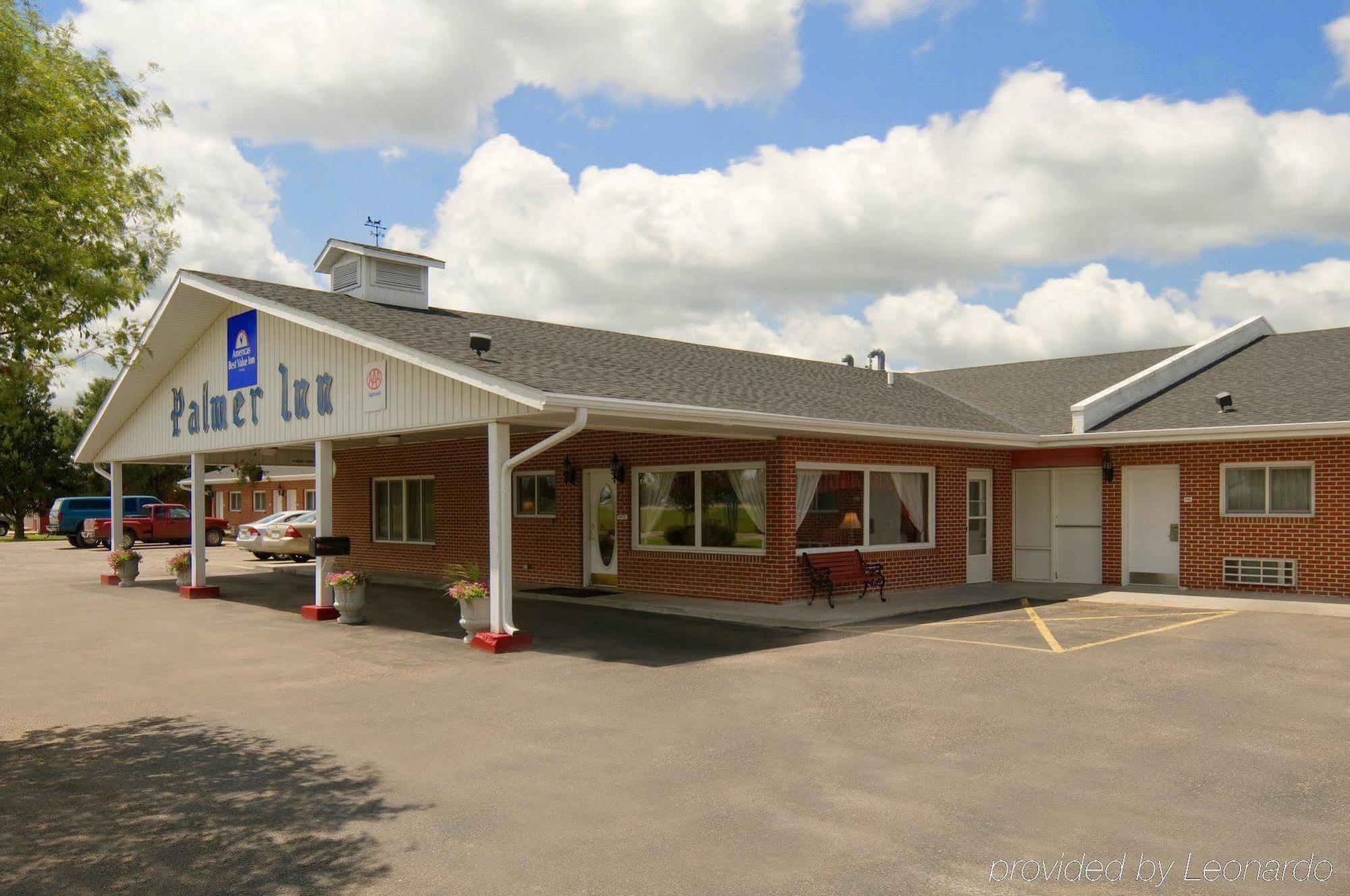 Americas Best Value Inn York Exterior photo